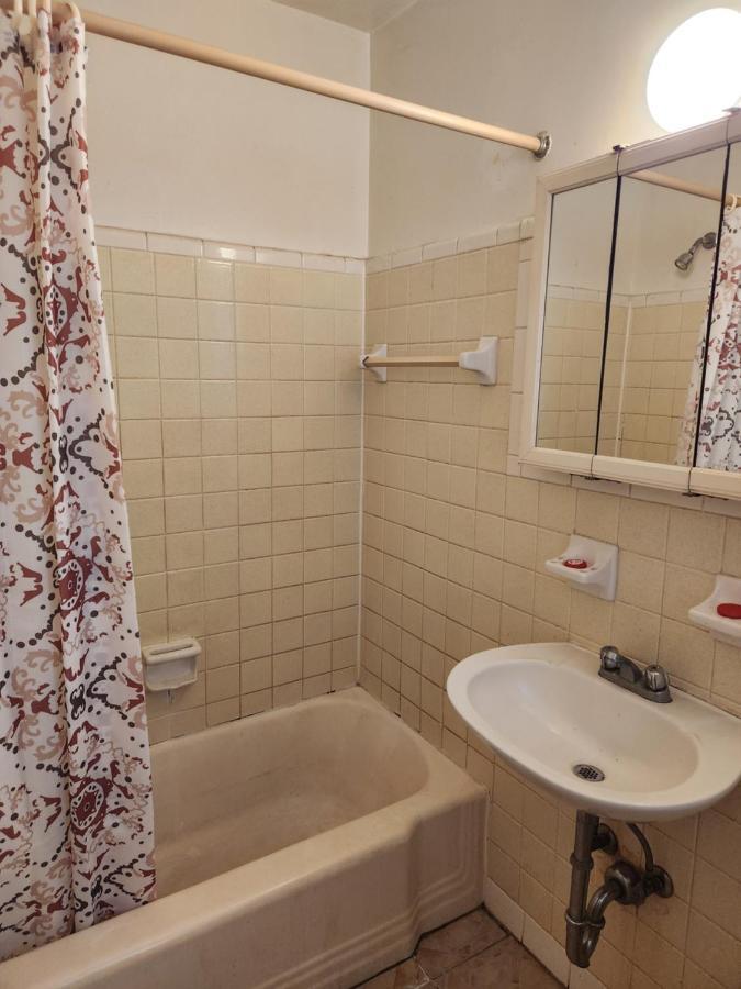 קלירווטר Econo Inn מראה חיצוני תמונה